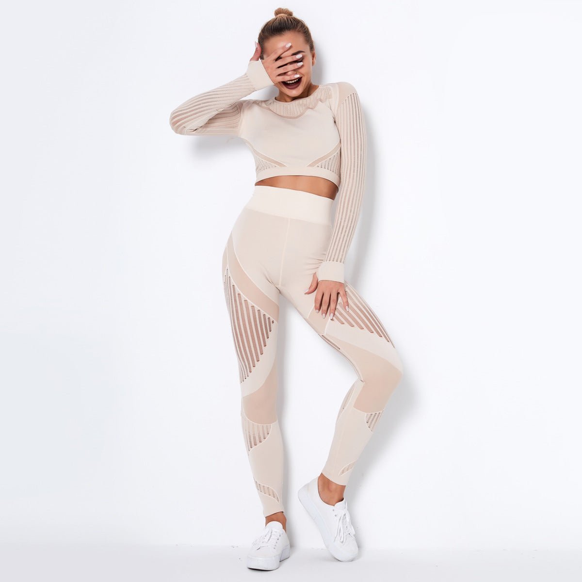 Seamless Knitted Absorbent Yoga Long-Sleeved Suit Yoga Wearsuit - VELORÉ