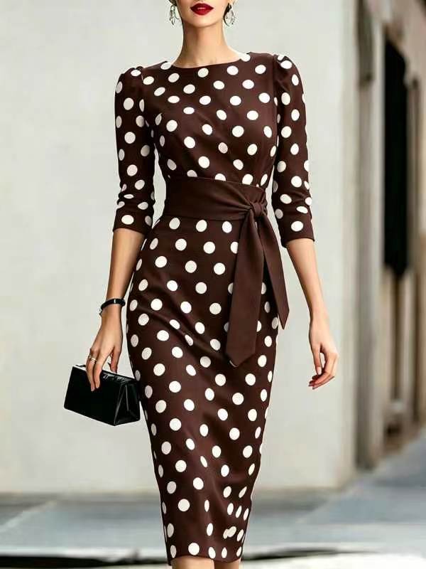 Polka dot midi dress with waist belt | VELORÉ